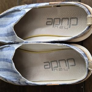 Women's Blue Striped Shoes